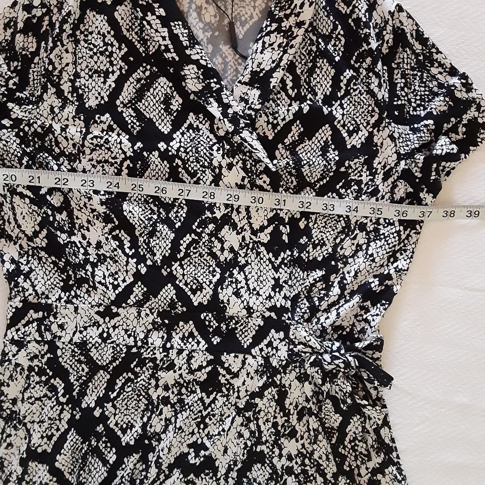Calvin klein blouse S/CH/P New $18 - Picture 2 of 6